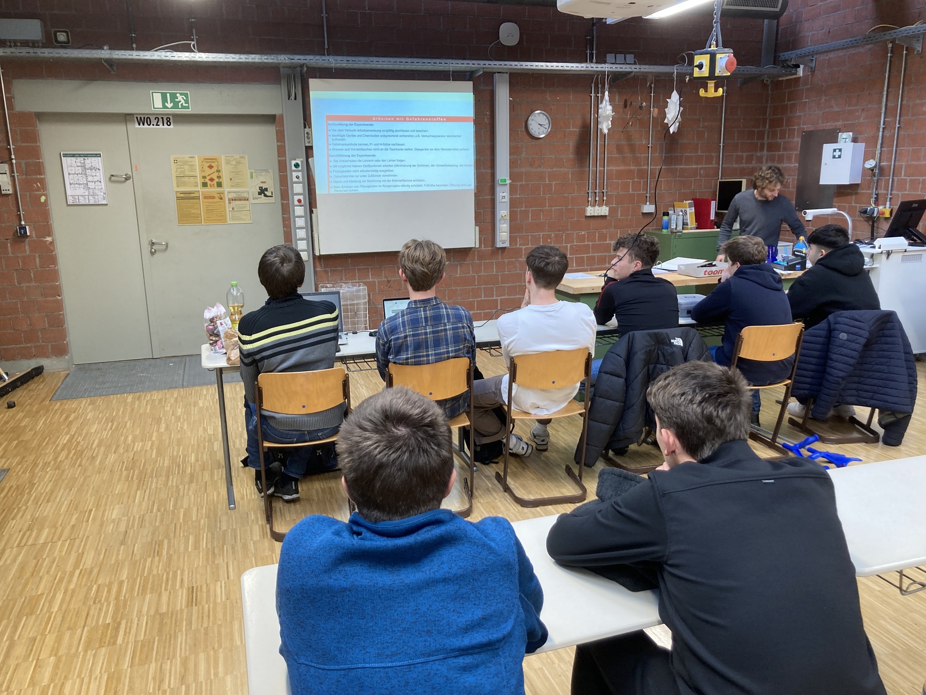 Sicherheitseinweisung für das Team